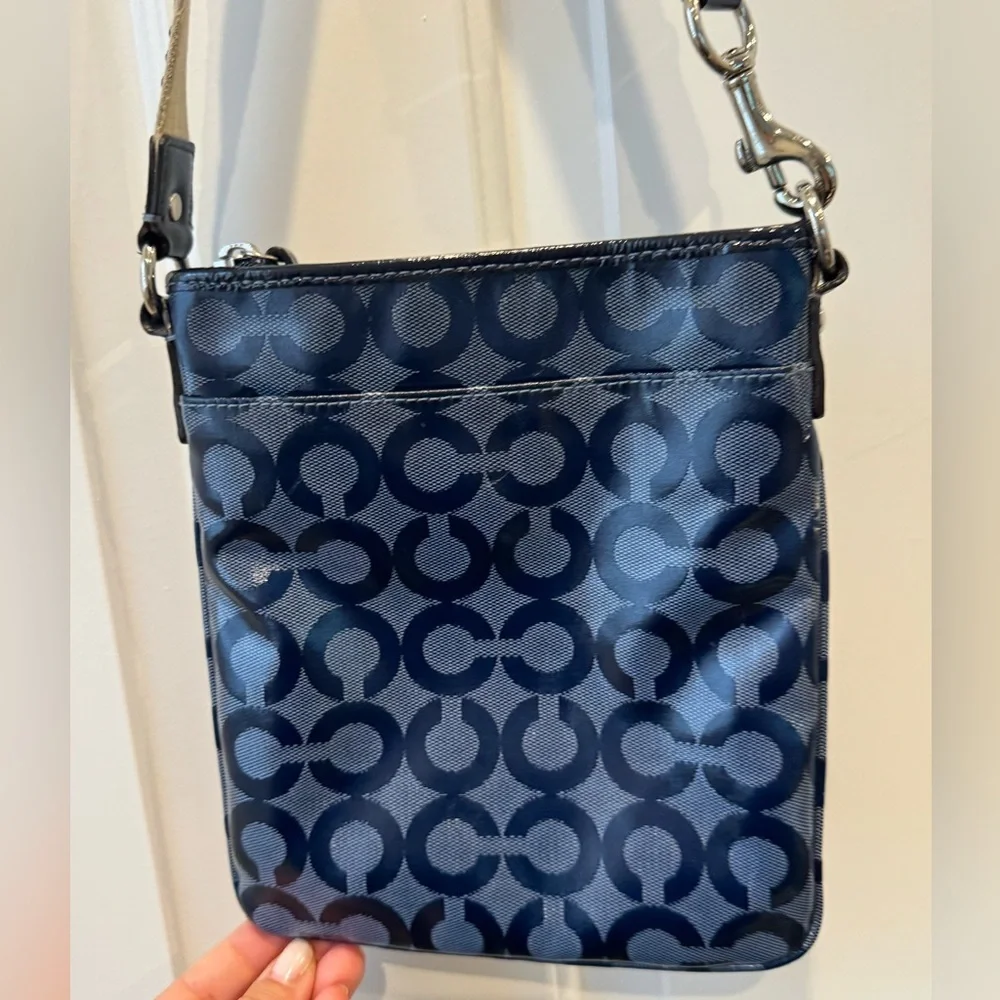 Coach Cross Body Authentic Hand Bag 432 navy blue